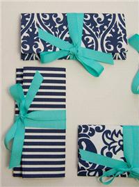 place se4ttings, table settings, decor, navy, turquoise