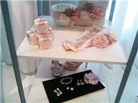 Accessories & Favours