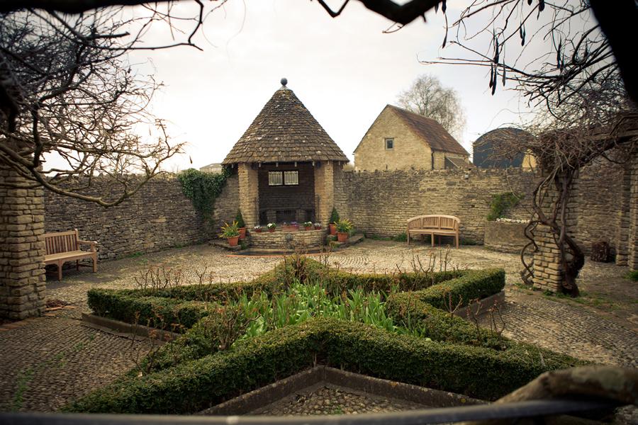 Gardens at Winkworth Farm