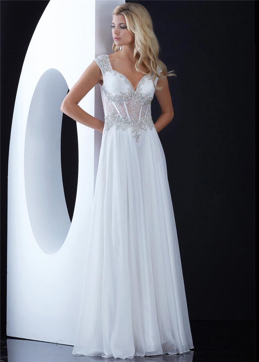 My Stuff, https://www.promsome.com/en/jasz-couture/3362-jasz-couture-5427-elegant-chiffon-gown.html