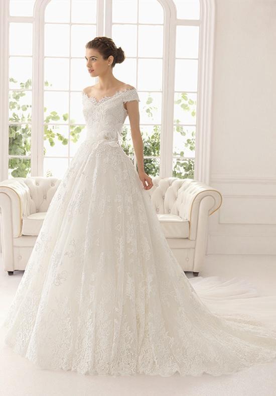 My Stuff, https://www.celermarry.com/aire-barcelona/5997-aire-barcelona-azzaro-wedding-dress-the-kno