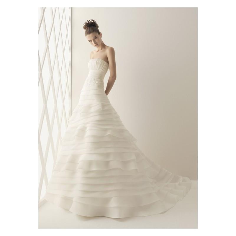 My Stuff, https://www.benemulti.com/en/aire-barcelona/347-aire-barcelona-balboa-bridal-gown-2010-ab1