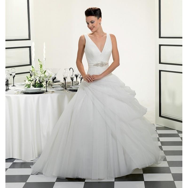 My Stuff, https://www.homoclassic.com/en/eddy-k-milano/2420-eddy-k-wedding-dresses-style-ak80.html