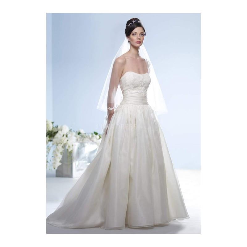 My Stuff, https://www.anteenergy.com/6300-glamorous-ball-gown-scoop-organza-floor-length-wedding-dre