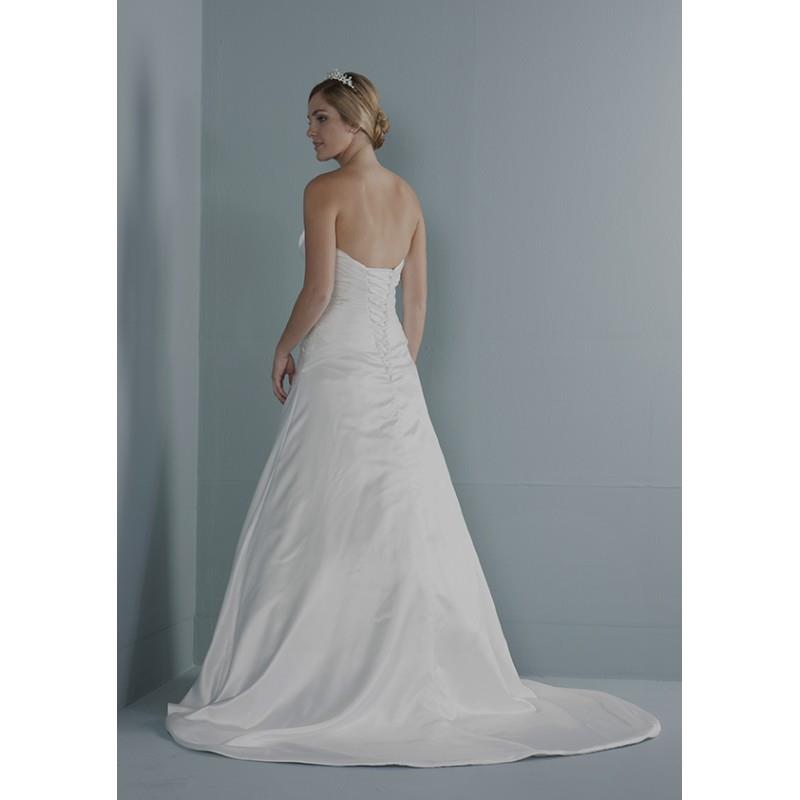 My Stuff, https://www.homonoble.com/1456-romantica-purebridal-2014-bermuda-back.html