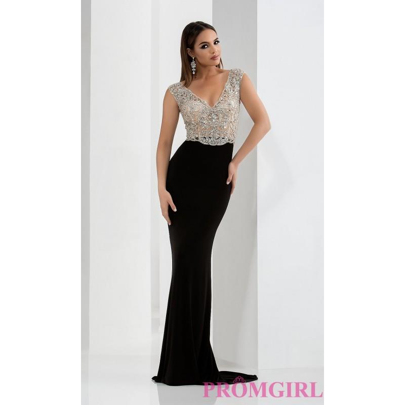 My Stuff, https://www.petsolemn.com/jasz/1167-sleeveless-floor-length-formal-gown-with-rhinestone-bo