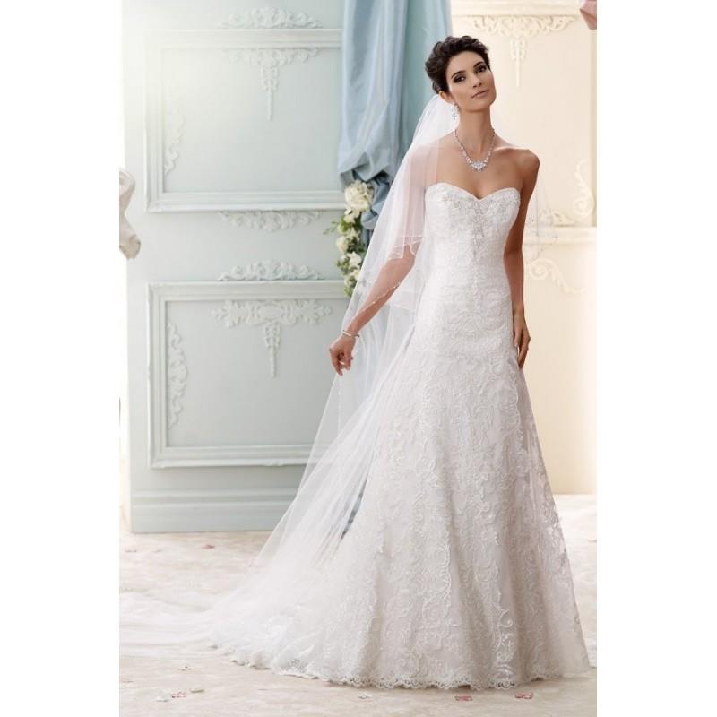 wedding, https://www.queenose.com/1910-david-tutera-for-mon-cheri-style-215271.html