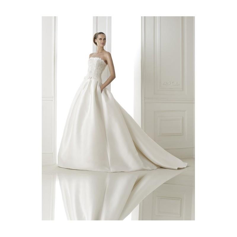 My Stuff, https://www.toutrobes.fr/robes-de-mariee-pronovias/7446-baronda-pronovias.html