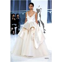 Peter Langner Spring/Summer 2018 Reem Satin Hand-made Flowers Sweet Chapel Train Sleeveless Straps B