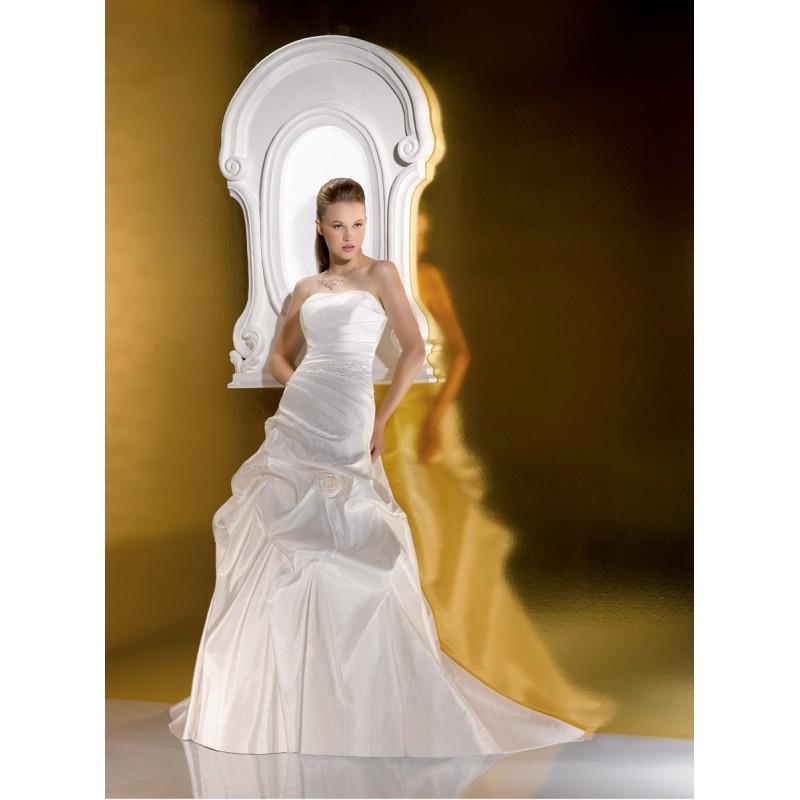 My Stuff, Just for you, 135-05 - Superbes robes de mariée pas cher | Robes En solde | Divers Robes d