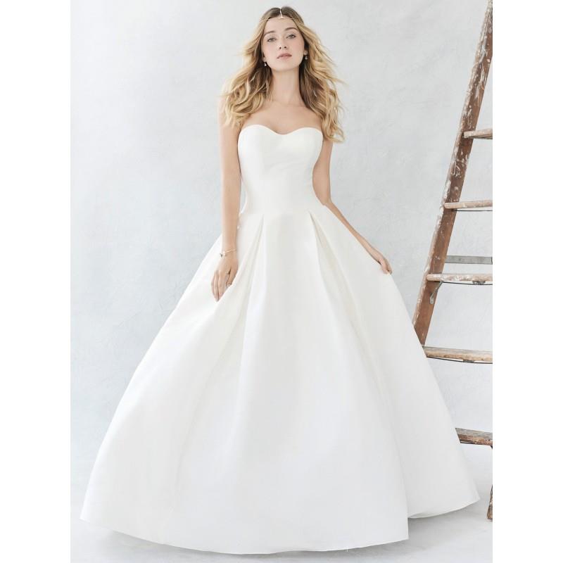 My Stuff, Ella Rosa Spring/Summer 2017 BE374 Sweep Train Ball Gown Ivory Sweet Sweetheart Sleeveless